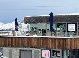 Floe Bar Lunchroom