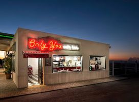Only You Café-Bar