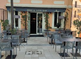 Wine & Sushi Bar - CAPOSUSHI