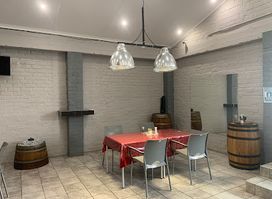The Barrelhouse Bar and Restaurant