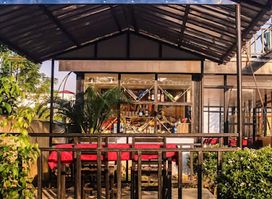 Hotel Flycatcher Chitwan