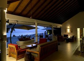 Sundowner Bar