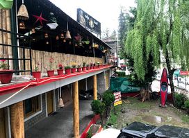 Cafe Live
