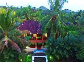 Backwater Retreat Theme House