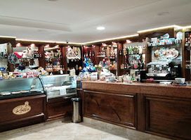 Bar Lorysan Di Sandro Rollo