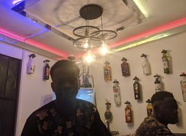 SelfMade Lounge