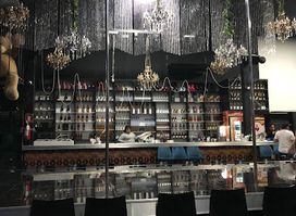 Pose Club Bar