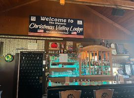 Christmas Valley Lodge Lounge