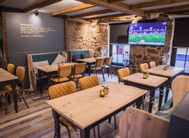 CORNERSTONE Social House