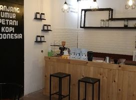 Container coffee workshop