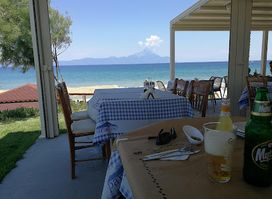 Ammolofos Beach Bar