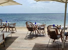 Citronella's Beach Lounge Restaurant