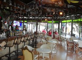 Paradise Cocktail Bar