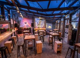 KANAAL - craft beer bar