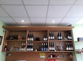 VINOTEKA uKAPKY