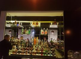 Jazz & Fizz Bar