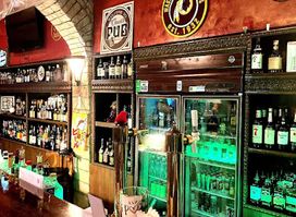 Chuck's Pub