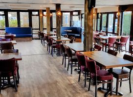 Riverside Bar and Eatery