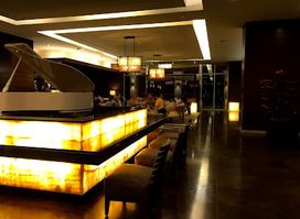 Carey Lobby Bar