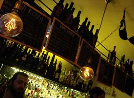 Bucopertuso - Public House