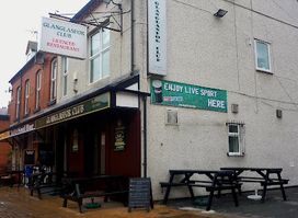 The Glanglasfor Pub