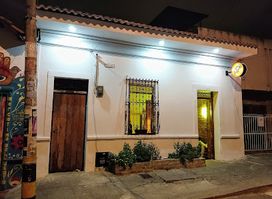Chuspa Charladero Pub, San Antonio, Cali
