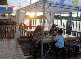 Scr Alinah Restaurant