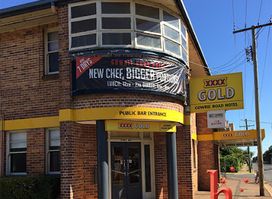 Falvey's Gowrie Road Hotel