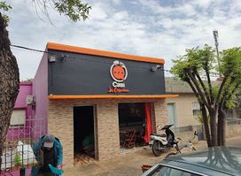 Casi La Esquina