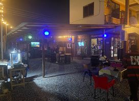 Ginash Pub and Restaurant