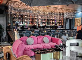 T.O.P LOUNGE