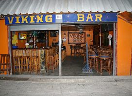 UNDER BAR