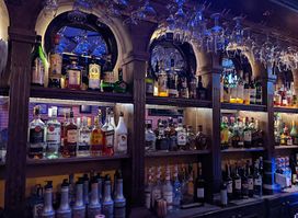 Cheers Irish Pub