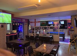 Black Jack Sports and Family Bar