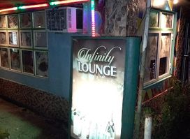 Infinity lounge