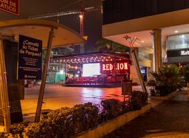 Red Lion | Bar en Guayaquil