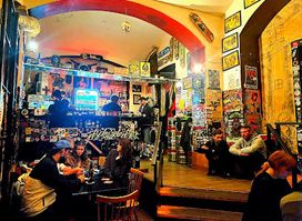 Bar Bohužel