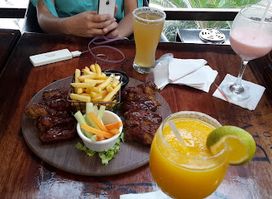 Skuisyto Cocteles