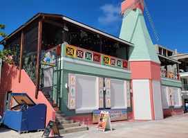 Dutch Blonde Beach Bar & Restaurant