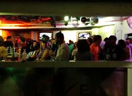 Live Bar y Lounge