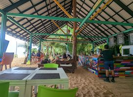 Bom Bom Beach Bar at Island Plantation