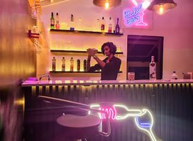 Halal bar