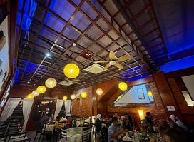 Sawaddee House Gadong
