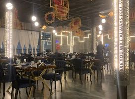 Down Town Cafe and Restaurant
