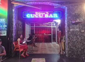 CU CU BAR