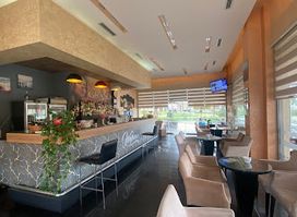 Bar Grand