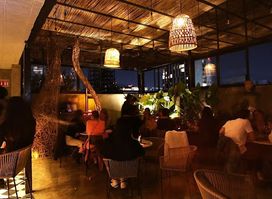 Jacaranda Azotea Bar