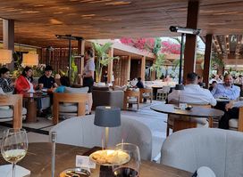 Vista Bar