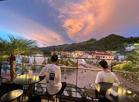 Skyline Bar