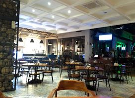 Publiq Dine & Wine